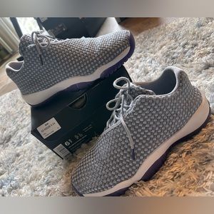 Kid’s Jordan Future Low- Size 6.5Y (Women’s 7.5-8)